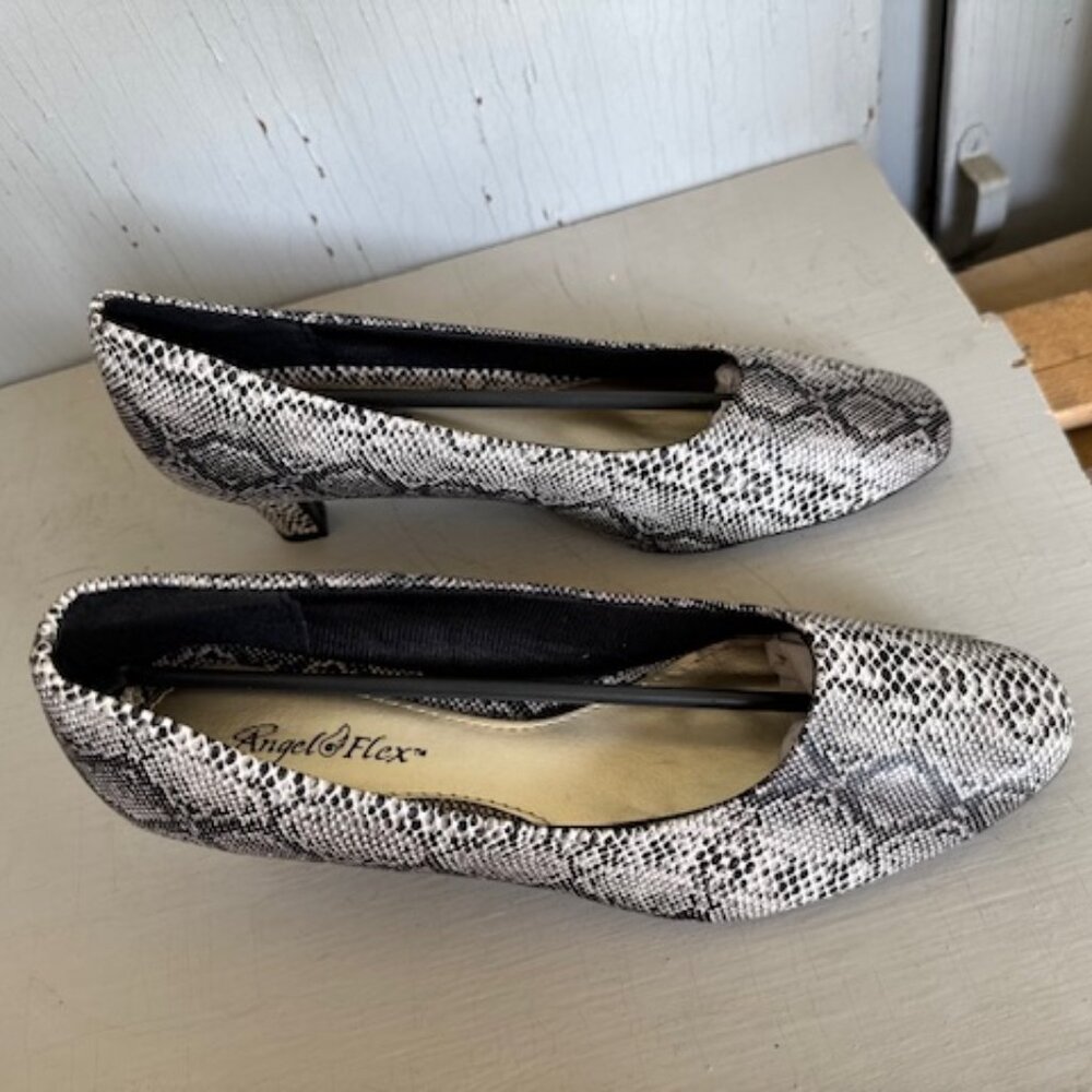 Women's Pumps